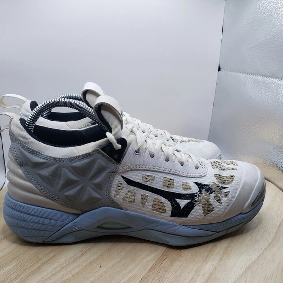 Mizuno Women's Wave Momentum Athletic Volleyball Shoe White Blue Size 10 M - Picture 3 of 8